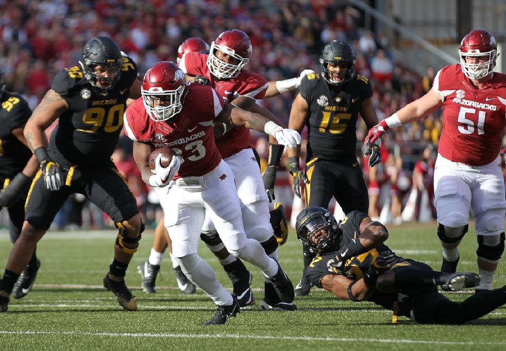 Arkansas Razorbacks Vs Missouri Tigers | The Arkansas Democrat-Gazette ...