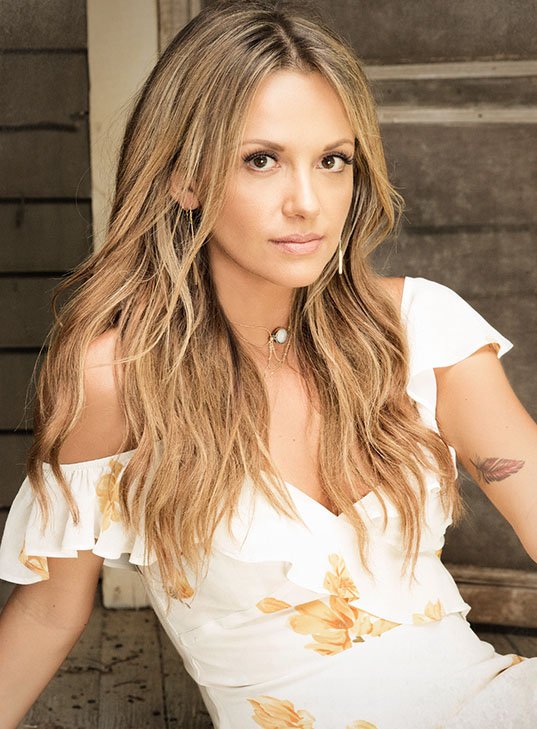 COURTESY PHOTO Carly Pearce will perform at the 50th annual White Christmas Charity Ball on Dec. 8 to benefit Mercy Health Foundation Fort Smith.