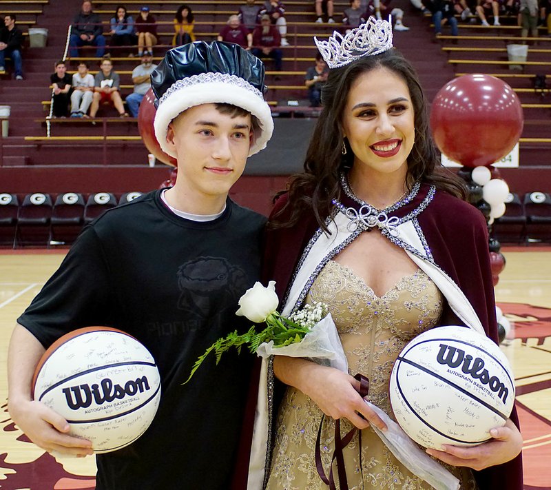 Westside Eagle Observer/RANDY MOLL Ethan Hammond and Hannah Boss, Gentry seniors, were crowned basketball homecoming king and queen at special ceremonies at Gentry High School on Friday night (Dec. 1, 2017).