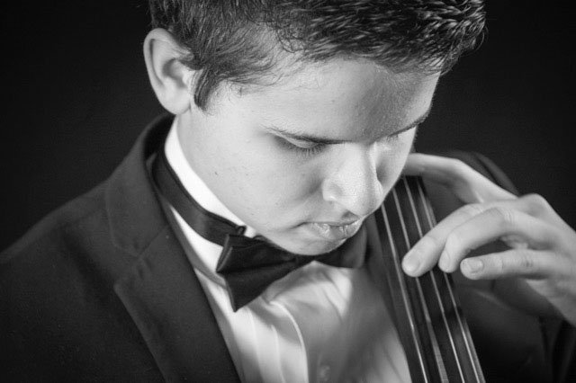 Seventeenyear-old Michael Tynes is an awardwinning cellist with the Ozark Philharmonic Youth Orchestra and will be the featured gues soloist during “A Very SoNA Christmas Concert” on Dec. 16.