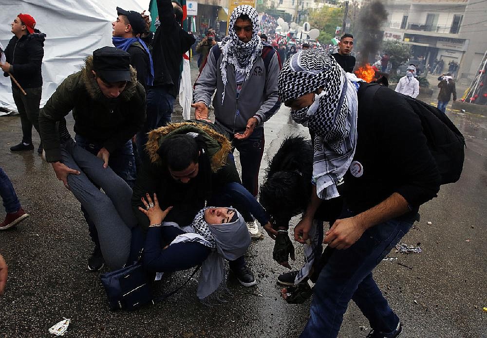 Anti-U.S. clash violent in Beirut; Jerusalem move protested