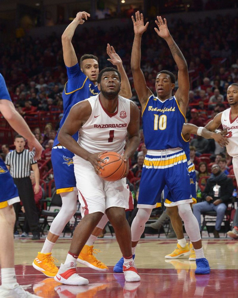NWA Democrat-Gazette/ANDY SHUPE
Arkansas Cal State-Bakersfield Wednesday, Dec. 27, 2017, during the first half in Bud Walton Arena. Visit nwadg.com/photos to see more photographs from the game.