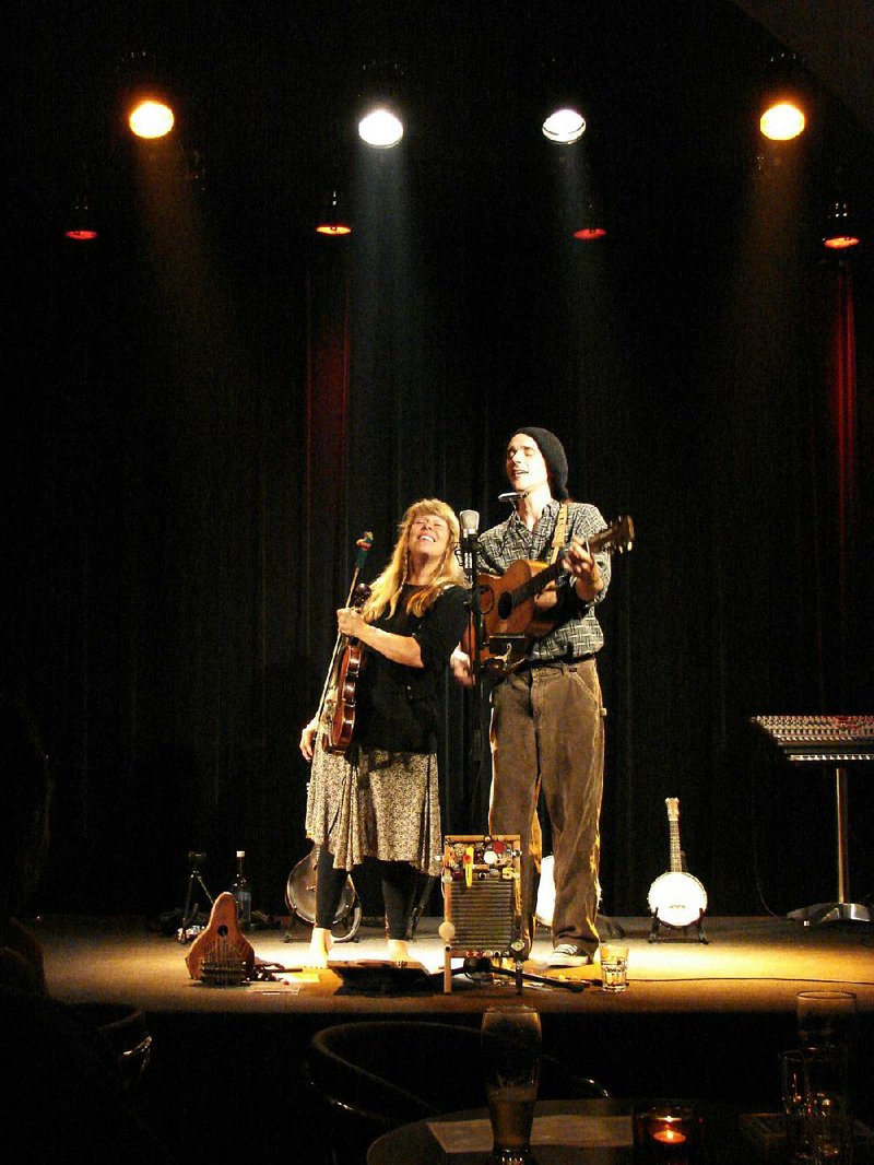 Still on the Hill — Donna Stjerna Mulhollan and Kelly Mulhollan — performs Saturday at Little Rock’s Hibernia Irish Tavern under the auspices of the Little Rock Folk Club.
