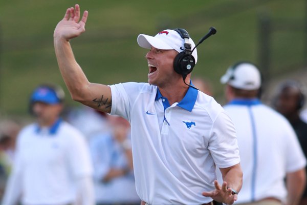 Justin Stepp, who previously spent three seasons as receivers coach at SMU, is the new receivers coach at Arkansas. 