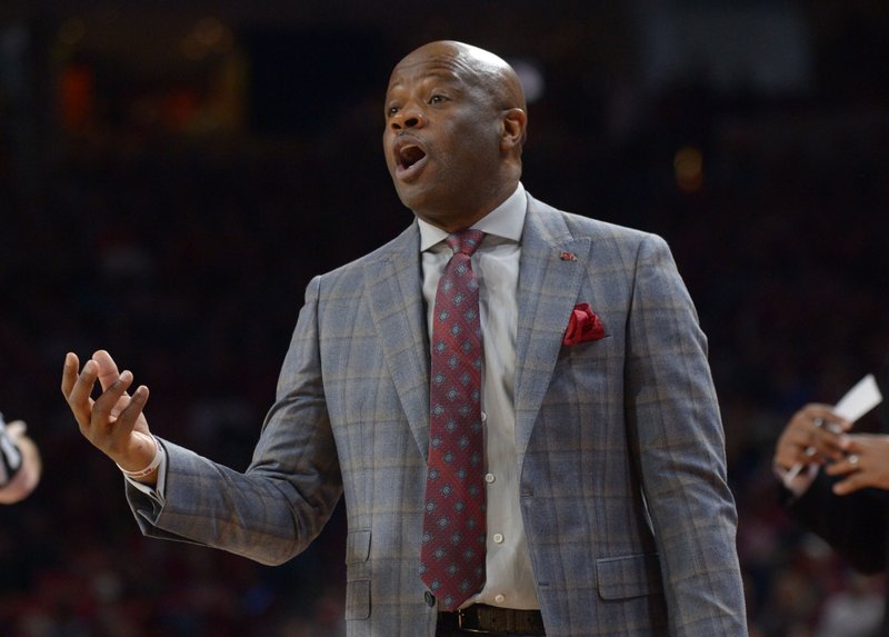 Arkansas coach Mike Anderson directs his team during a game against Missouri on Jan. 13, 2018, in Bud Walton Arena.
