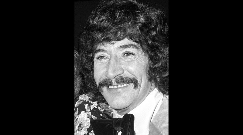 FILE - This is a Jan. 4, 1973 file photo of actor Peter Wyngarde. Longtime British television star Peter Wyngarde died in London on Monday Jan. 15, 2018. He was 90. The stylish Wyngarde had been cited by the creators of the Austin Powers films as one of the inspirations for the fictional character. He was best known for his role as the detective Jason King in the popular Department S show but played numerous other roles.(PA, File via AP)