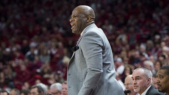 Mike Anderson shouts at his players during a 97-93 victory over Ole Miss, January 20, 2018. 