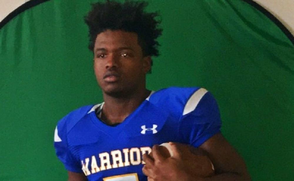 WholeHogSports LB Andrew Parker tells why he's a Hog, where he stands