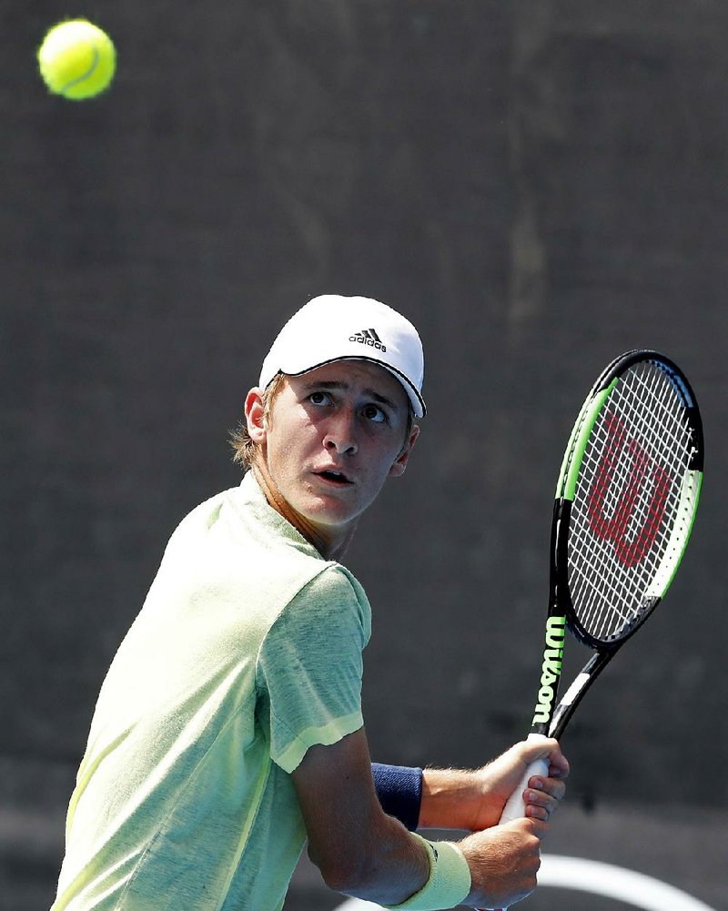 Sebastian Korda, the son of 1998 Australian Open champion Petr Korda, won his first-round matches Sunday in the boys singles and doubles matches at the Australian Open.
