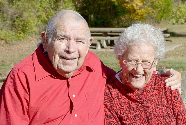 SUBMITTED PHOTO Billy Dee Osborn of Lincoln will celebrate this 90th birthday on Feb. 11 at First Baptist Church in Lincoln. As a 6-week-old baby, he survived the April 4, 1928, tornado that hit Lincoln. He and his wife, Evonne, have been married 67 years.