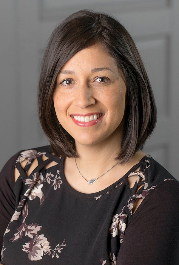 SSRH Dr. E. Beth Harp to medical staff, Siloam Springs Family