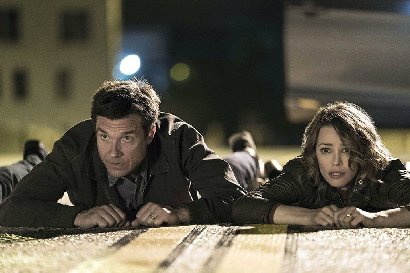 Max (Jason Bateman) and Annie (Rachel McAdams) are avid board game and trivia enthusiasts whose night of planned activity goes horribly wrong in Game Night.