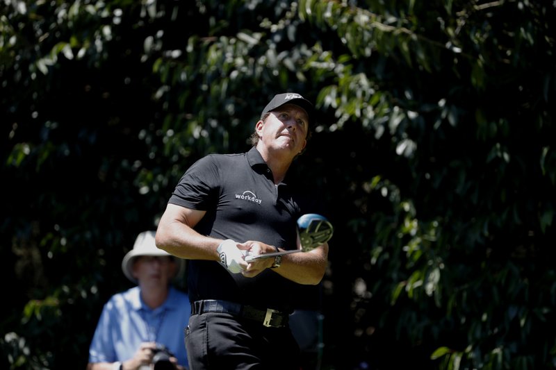 Phil Mickelson, of the U.S., tees off on the 2nd hole during the final round of the Mexico Championship at Chapultepec Golf Club in Mexico City, Sunday, March 4, 2018. (AP Photo/Eduardo Verdugo)