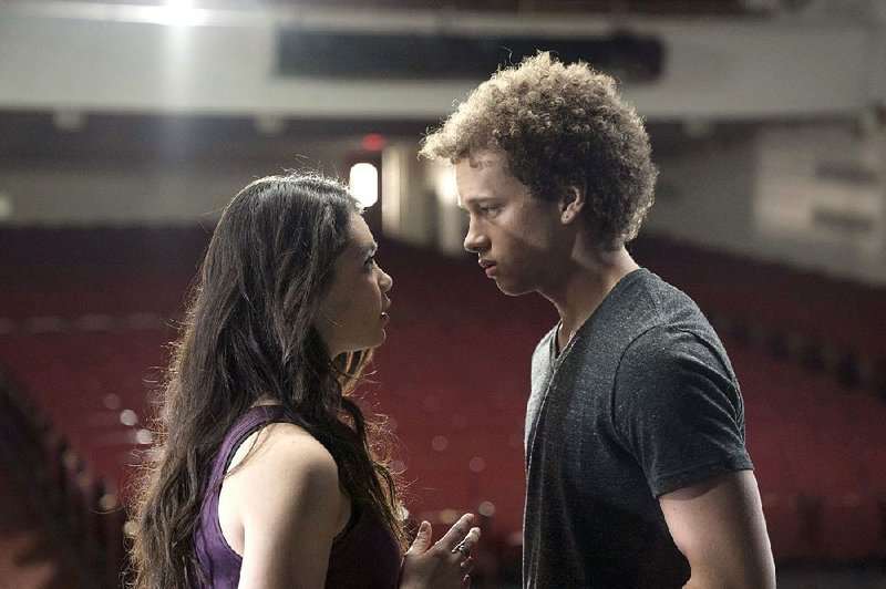 NBC’s new drama, Rise,  stars Auli’i Cravalho as Lilette Suarez and Damon J. Gillespie as Robbie Thorne. The series debuts at 9 p.m. today.