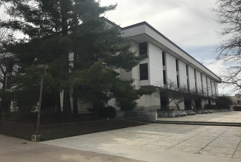 Mullins Library on the University of Arkansas campus in Fayetteville is shown in this file photo.
(NWA Democrat-Gazette/ANDY SHUPE)