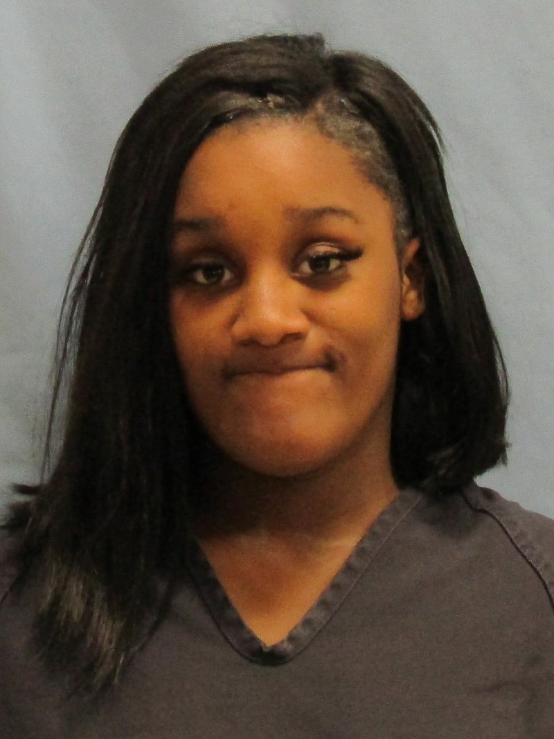 Cetiona Maxwell, 18, of Little Rock