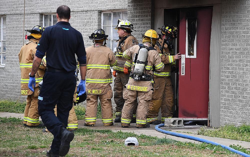 Authorities: Deadly fire at Arkansas apartment complex was ...