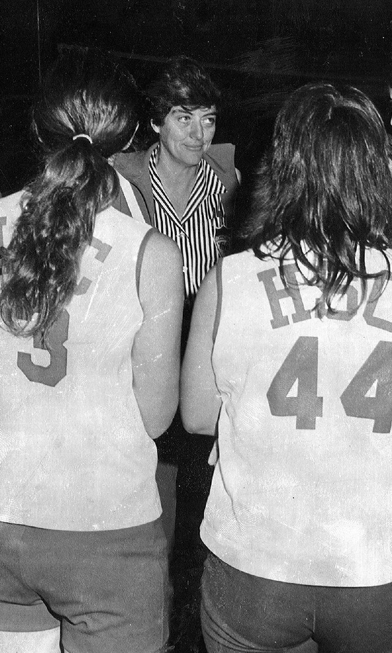 Bettye Wallace (center) was the longtime tennis coach at Henderson State University, helped start the school’s volleyball program, and played a role in starting the Arkansas Women’s Intercollegiate Sports Association and the Association for Intercollegiate Athletics for Women. She is one of nine inductees in this year’s Arkansas Sports Hall of Fame class.