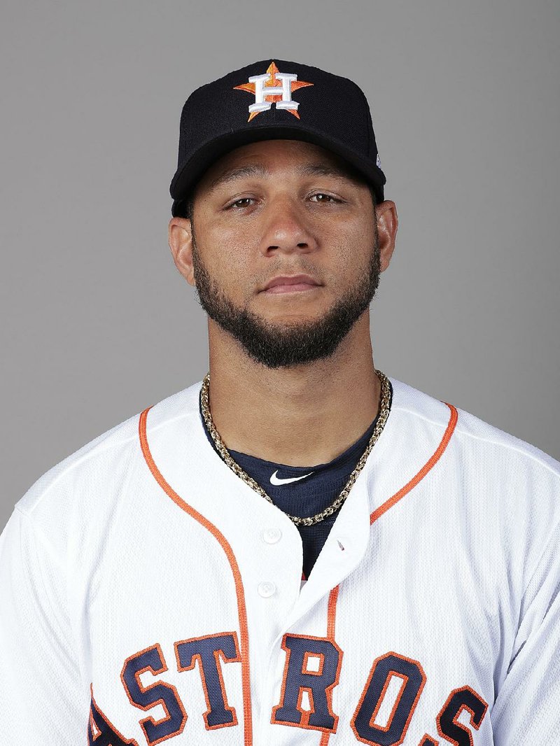 Houston Astros: Yuli Gurriel removed from World Series roster