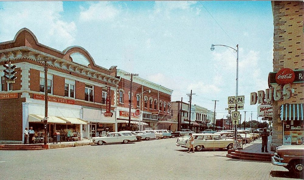 Residents remember Walnut Street in 1960s