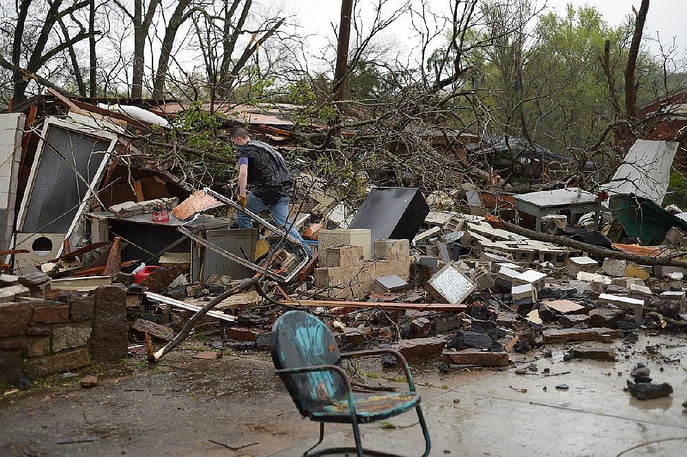 PHOTOS: Tornado slams Arkansas town as strong storms traverse state ...