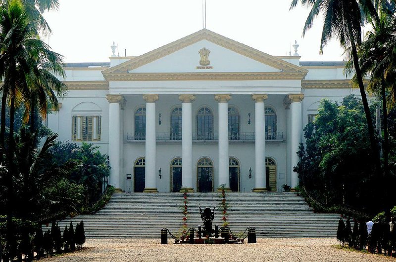 This vast early 19th-century mansion, modeled after a stately home in England, was once home of the British viceroy who ruled over India. The house and grounds is now seat of the government of West Bengal State.
