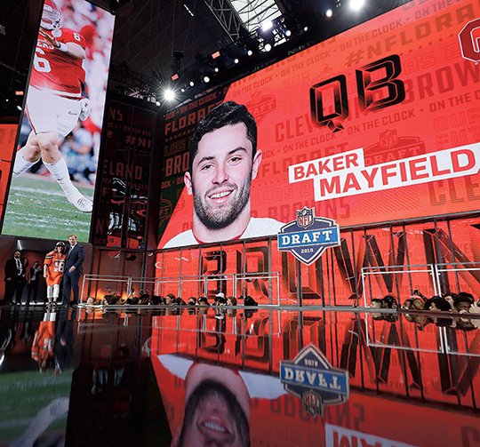 Cleveland Browns select Mayfield No. 1 in NFL draft