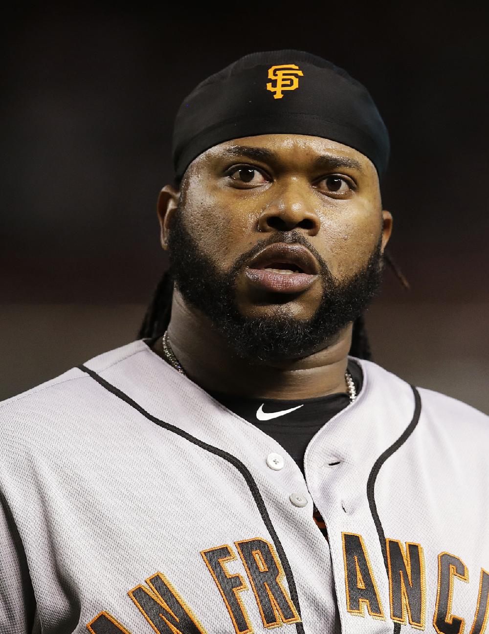 Giants pitcher Johnny Cueto on DL with elbow inflammation