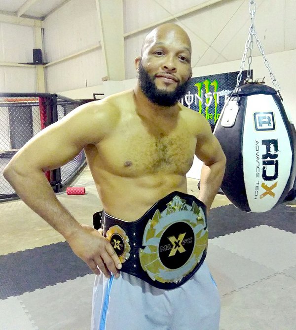 Fighting champion | Hot Springs Sentinel Record