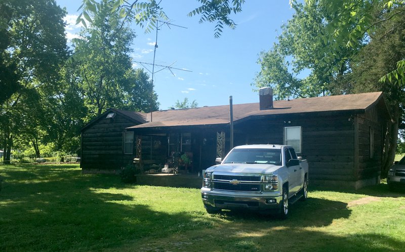 The Benton County Sheriff's Office is investigating a death at 11001 Blue Jay Road in Pea Ridge.