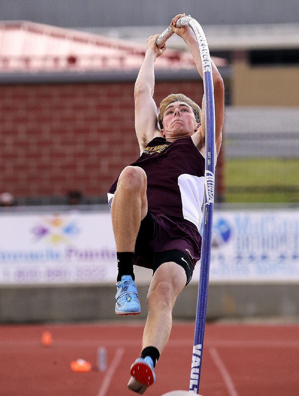 Pole vault record helps Farmer win decathlon | The Arkansas Democrat ...