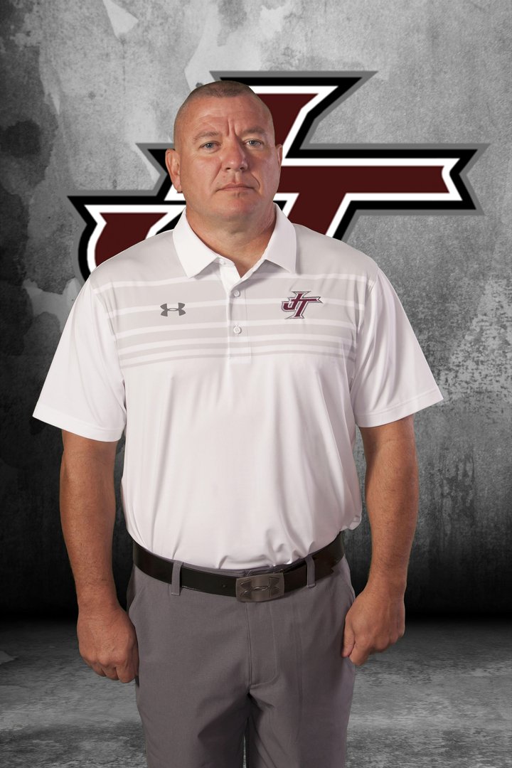 Doug Greenwood has been named the new head football coach at Gravette. Greenwood has spent the last five years at Jenks, Okla.