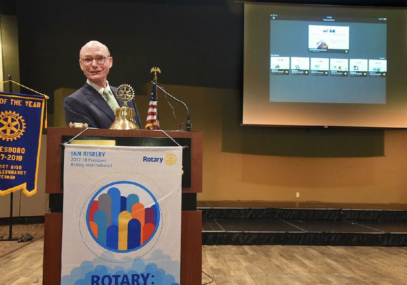 Arkansas Democrat-Gazette Publisher Walter E. Hussman Jr. talks about the history and the current status of the newspaper industry at Jonesboro Rotary Club’s weekly meeting Tuesday. He also demonstrated the newspaper’s digital edition for attendees. 
