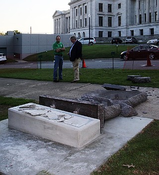 Man who destroyed Arkansas' Ten Commandments display ordered released ...