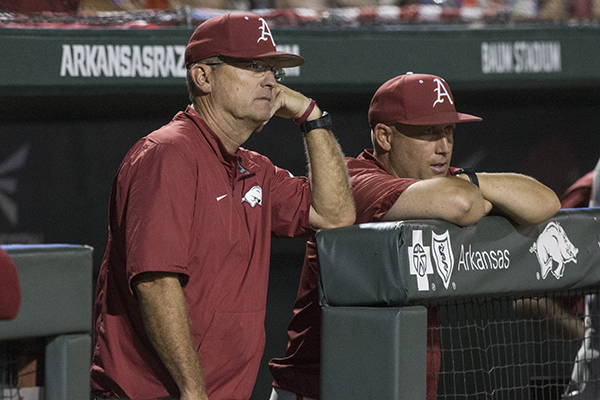 Why Tennessee baseball's Tony Vitello, Arkansas' Dave Horn got heated