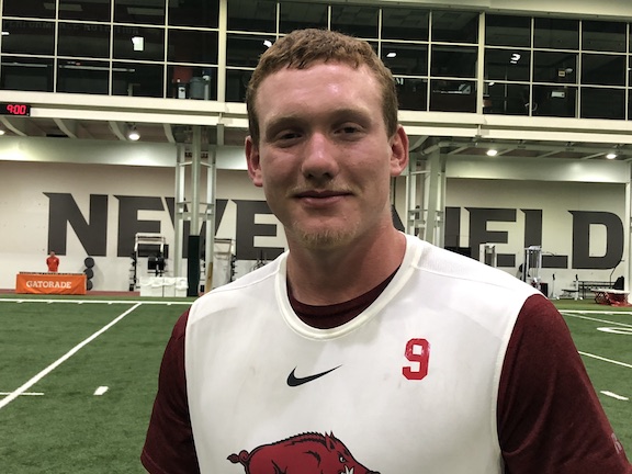 Wholehogsports - Arkansas Ol Target Garrett Hayes Taking His Time