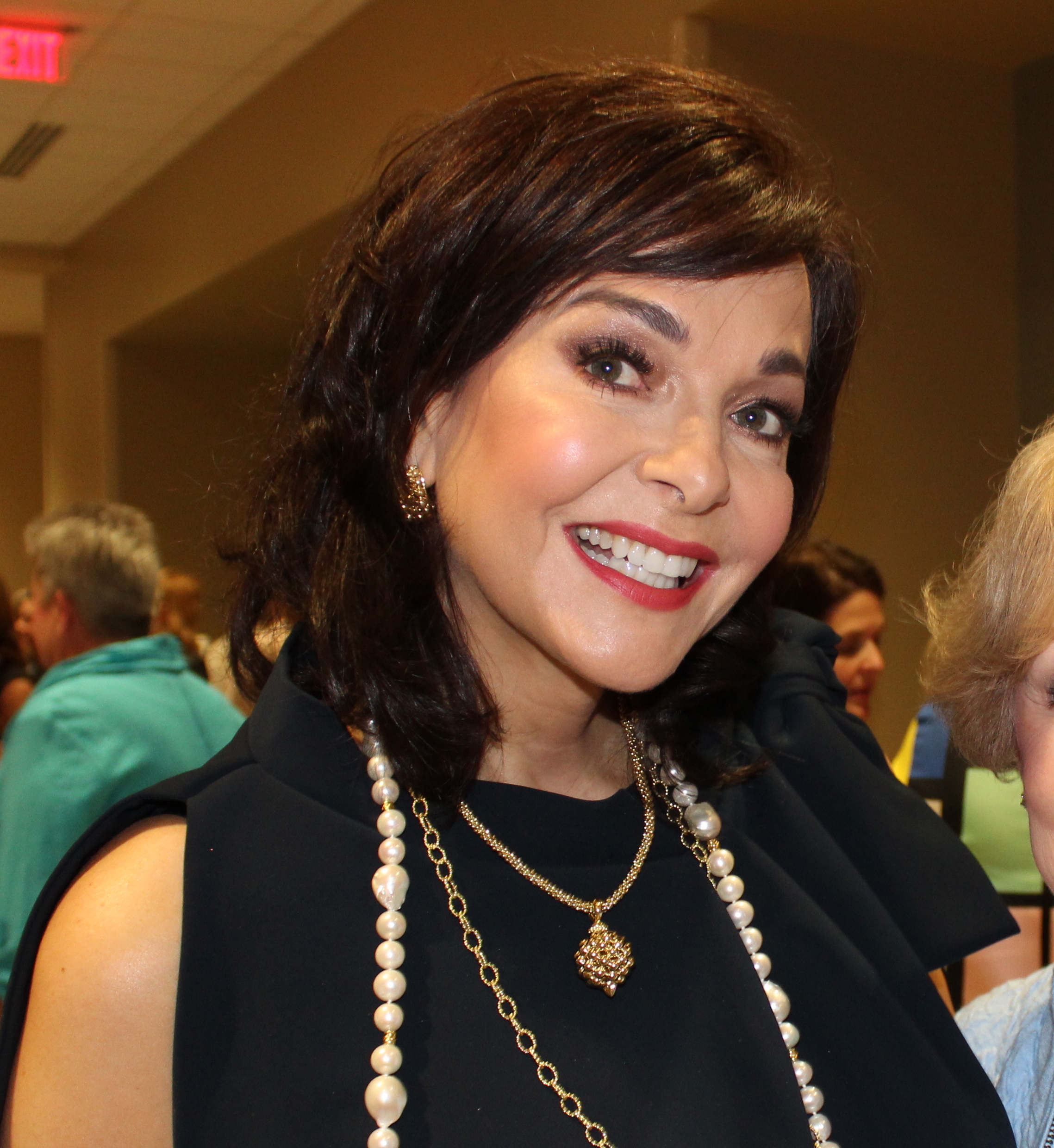Morning Radio Host In Little Rock To Sign Off After More Than Decade On Air