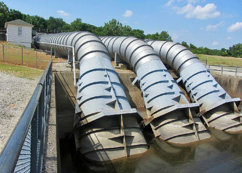 The Marked Tree Siphons installation, dating to 1939, is said to be the only engineering structure of its kind in the United States.  