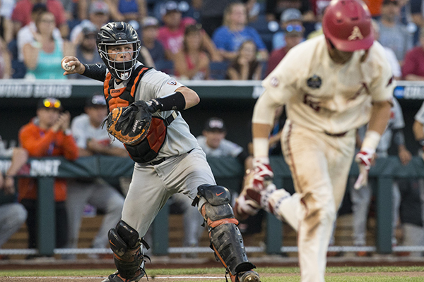 Orioles' Adley Rutschman wows MLB fans with switch-hitting display