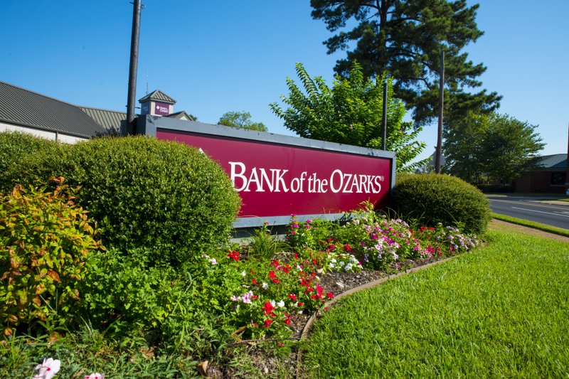 Bank of the Ozarks changes name, plans to build new 98 million Little
