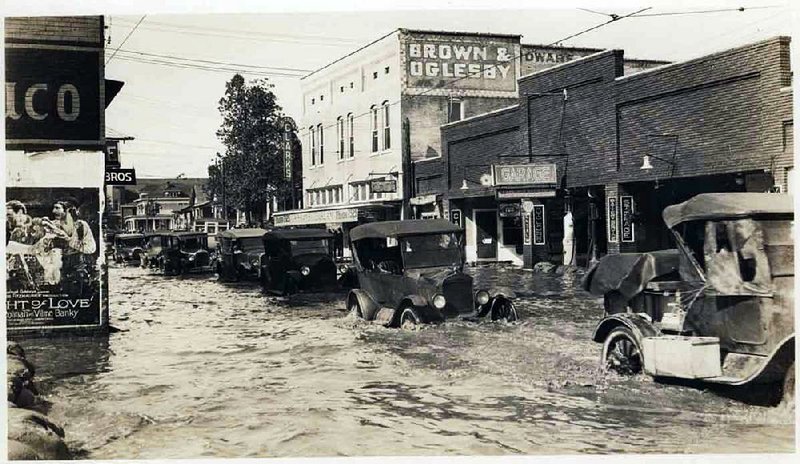 Cars were swimming on the main streets of Pine Bluff during the Great Flood of 1927.