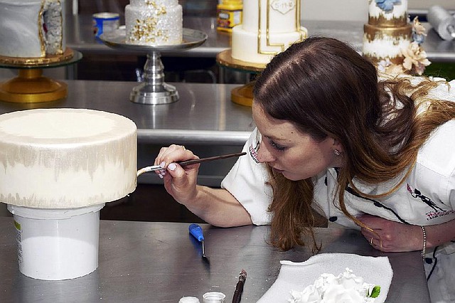 Why waste money on wedding cake? Make it fake