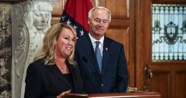 Aerojet Rocketdyne CEO Eileen Drake and Gov. Asa Hutchinson announce the $50 million expansion project Wednesday at the state Capitol. - Photo by Mitchell PE Masilun
