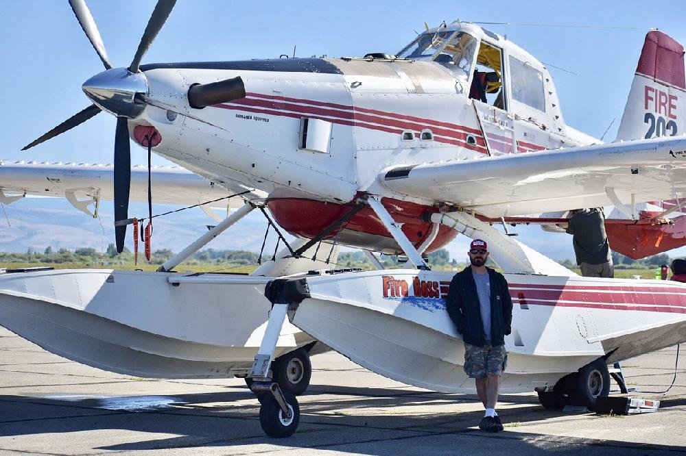 airtractor-firebomber-at-802f-fire-boss-first-time-i-ve-seen-it-with