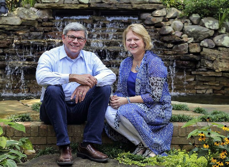 Mike and Holly Ross are co-chairmen of Thursday’s Blue Ribbon Bash for the Arkansas Prostate Cancer Foundation. The event begins at 6 p.m. at Chenal Country Club and a few tickets are still available.