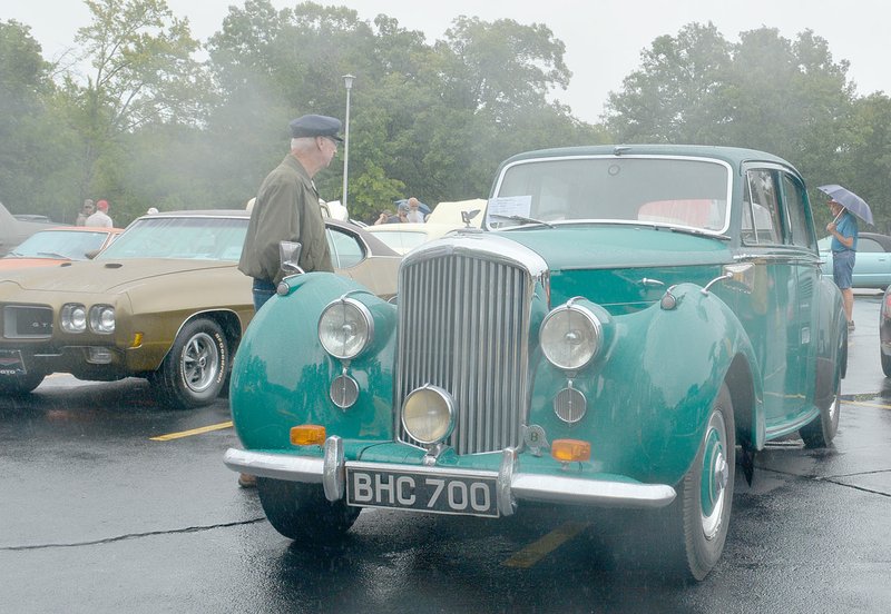 Keith Bryant/The Weekly Vista Among the vehicles on display was a 1952 Bentley MK VI, owned by George and Mary Kalin.