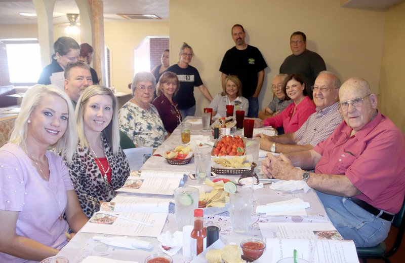 LYNN KUTTER ENTERPRISE-LEADER Members of Lincoln Area Chamber of Commerce enjoy lunch together Friday at La Hacienda Monzerat, a new Mexican restaurant on East Pridemore Drive.