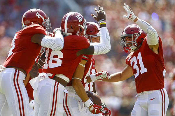 Jalen Hurts leads Alabama rally as Tide beat Georgia for SEC title