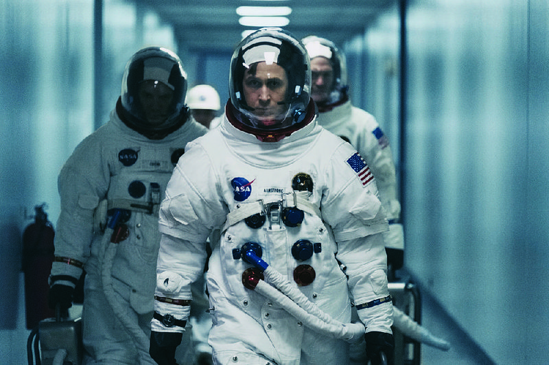 Moonwalker Neil Armstrong (Ryan Gosling) is an emotionally reserved paragon of American male virtue and a symbol of an era when this country actually accomplished great things in Damian Chazelle’s First Man. 