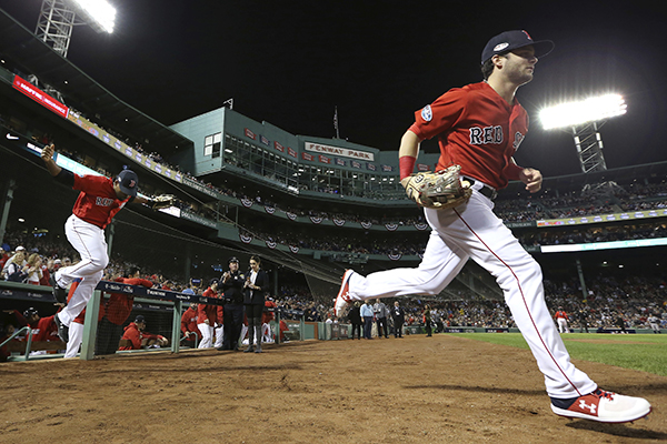 Andrew Benintendi's major-league debut doesn't go according to plan